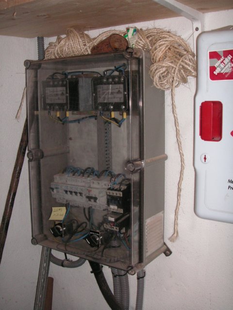 X CUADRO ELECTRICO (10) PREVENCION RIESGOS ELECTRICOS